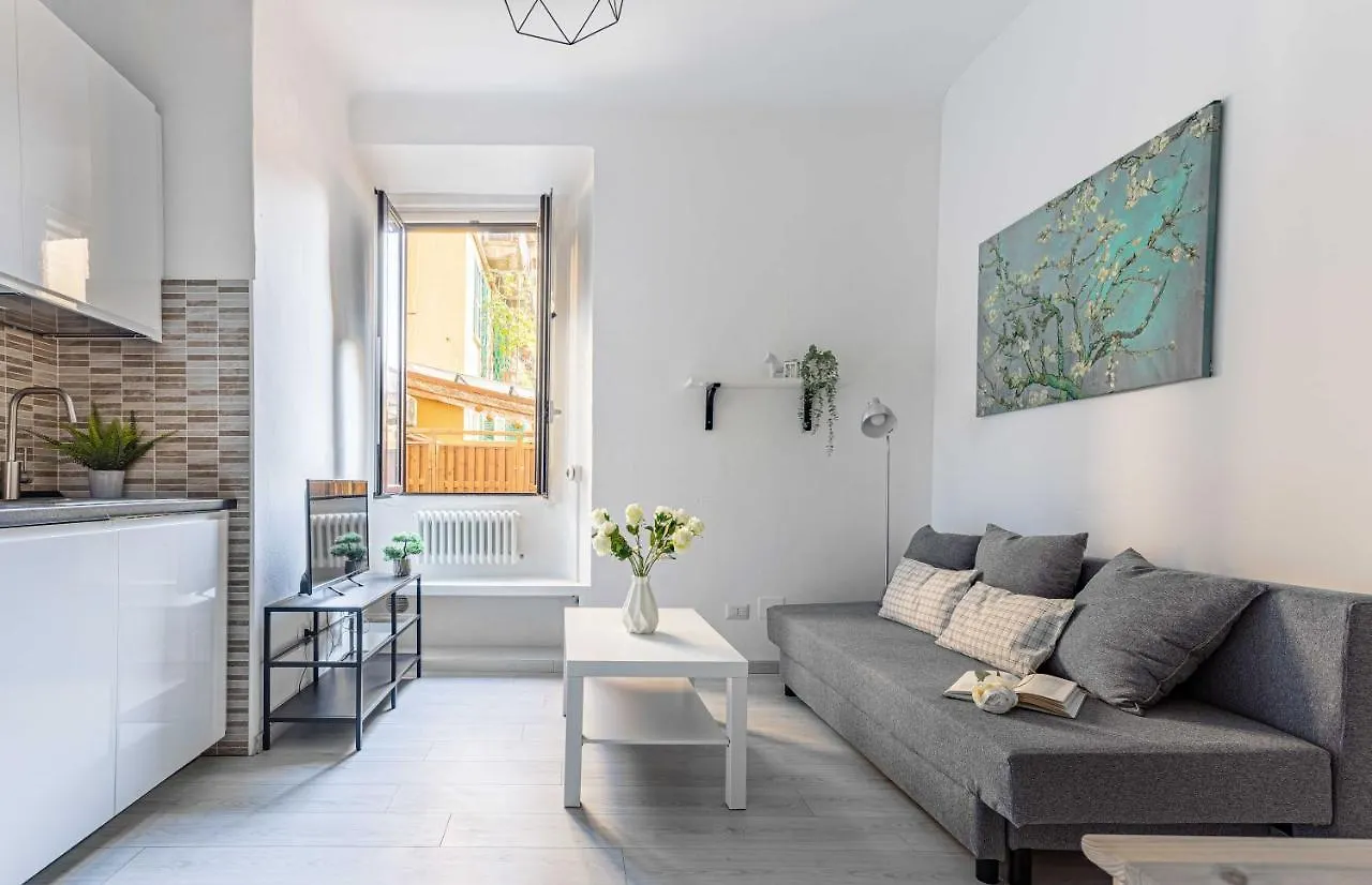 Joivy Cosy 1-Bed Flat In Navigli location